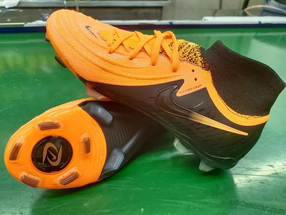 Nike Phantom Luna Elite NU FG Firm Ground Soccer Cleats - Orange/Black