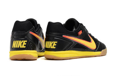 Supre x Nike SB Gato IC Indoor & Futsal Soccer Shoes - Black/Yellow/Red