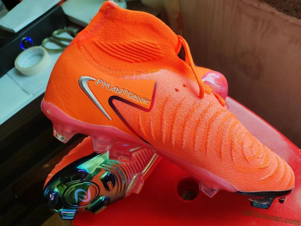 Nike Phantom Luna Elite FG Firm Ground Soccer Cleats - Red/Black/Gold