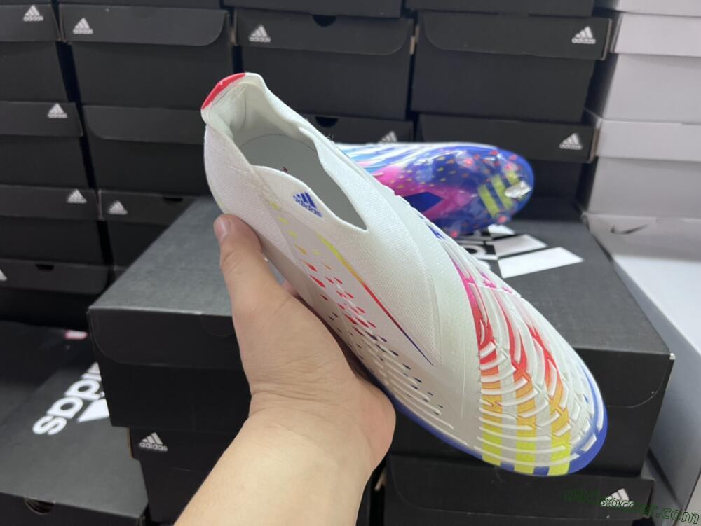 Adidas Predator FIFA World Cup Qatar 2022 Edge+ FG Firm Ground Soccer Cleats - White/Red/Blue