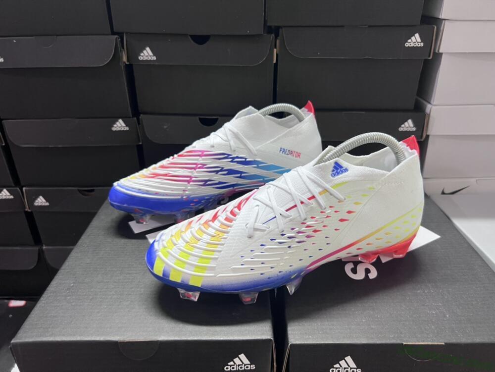 Adidas Predator FIFA World Cup Qatar 2022 Edge+ FG Firm Ground Soccer Cleats - White/Red/Blue