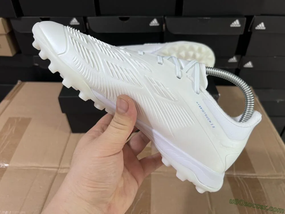 Elite TF Artificial Turf Soccer Shoes in Beige, White, Blue