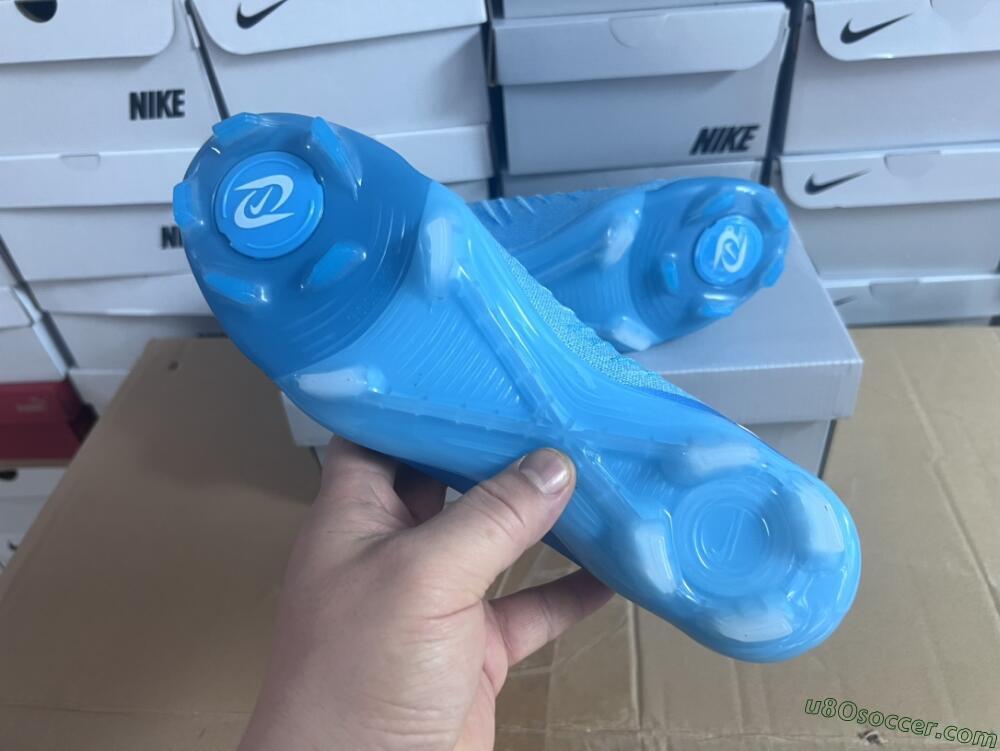 Nike Phantom Luna Elite NU FG Firm Ground Soccer Cleats - Light Blue/White