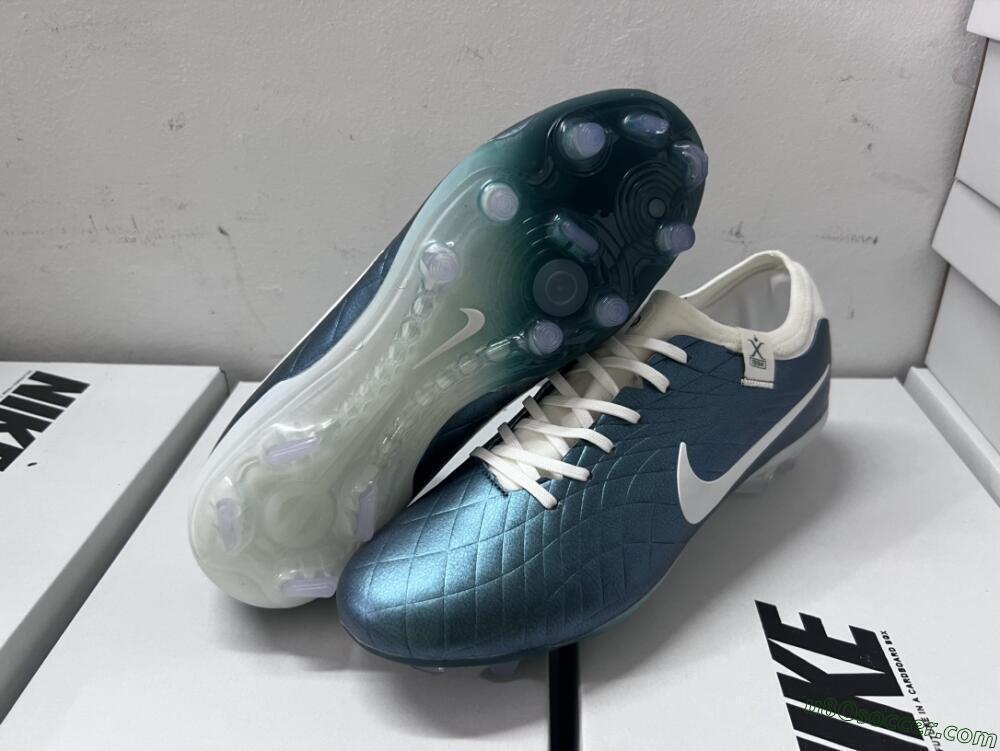 Nike Tiempo Legend 10 Elite FG Firm Ground Soccer Cleats - Jade/White