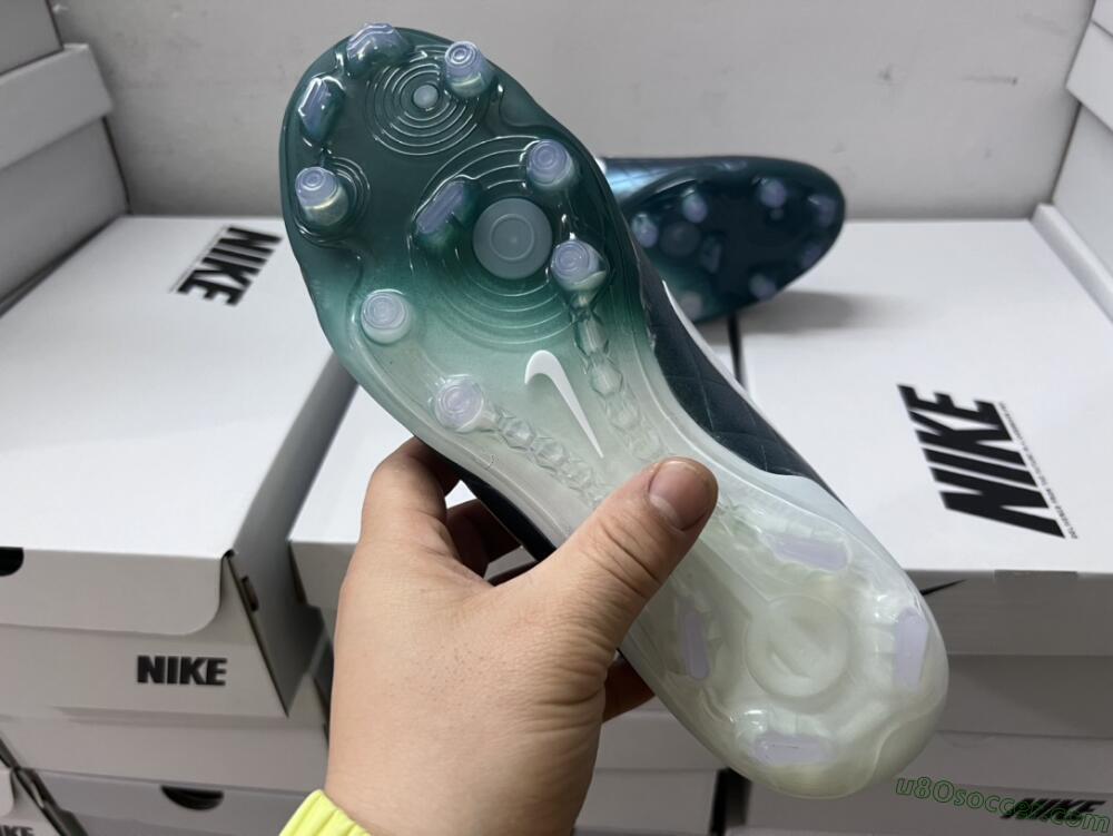 Nike Tiempo Legend 10 Elite FG Firm Ground Soccer Cleats - Jade/White