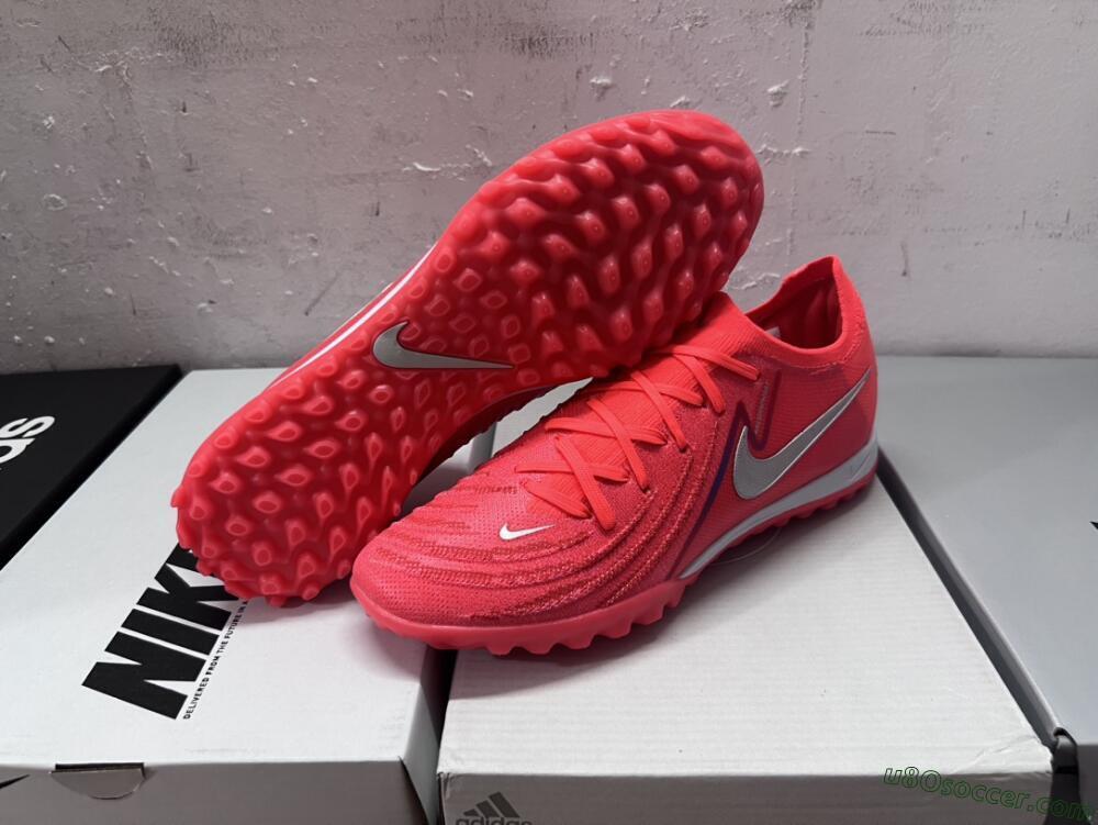 Nike Phantom Luna 2 Elite TF Artificial Turf Soccer Shoes - Red/Black/Blue/White