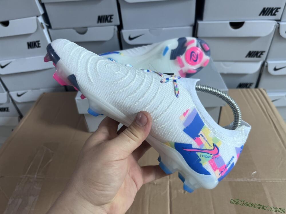 Nike Phantom Luna Elite NU FG Firm Ground Soccer Cleats - Beige/Blue/Yellow/Pink