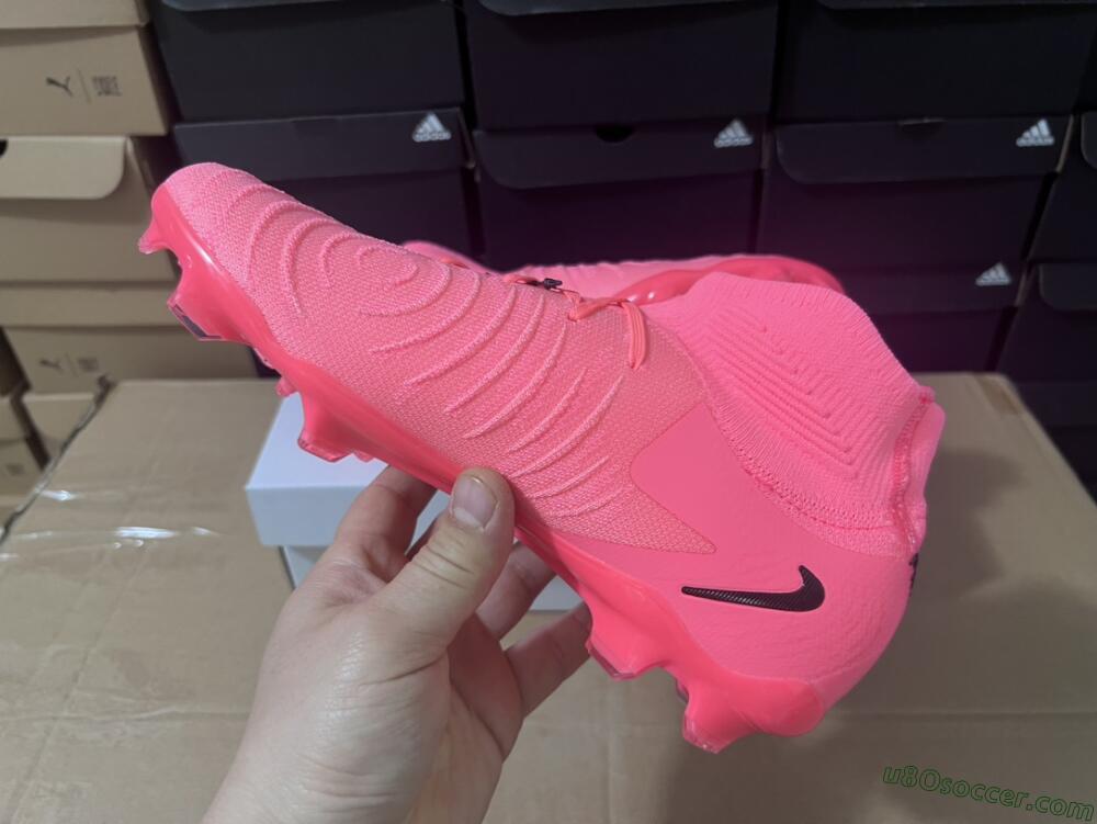 Nike Phantom Luna 2 Elite LV8 FG Firm Ground Soccer Cleats - Red/Black/Pink