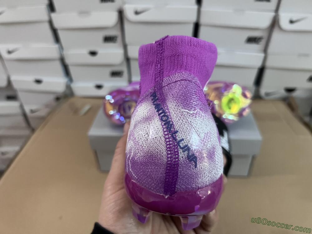 Nike Phantom Luna Elite SE NU FG Firm Ground Soccer Cleats - Fuchsia Dream/Barely Grape
