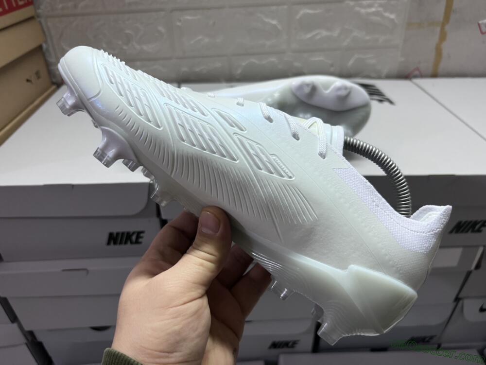 Adidas Predator Accuracy.1 FG Firm Ground Soccer Cleats - White/Beige