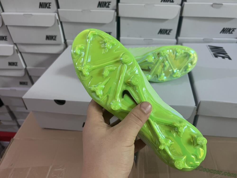 Nike Phantom GX Elite FG Firm Ground Soccer Cleats - Green/Black/Gold