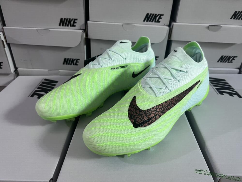 Nike Phantom GX Elite FG Firm Ground Soccer Cleats - Green/Black/Gold