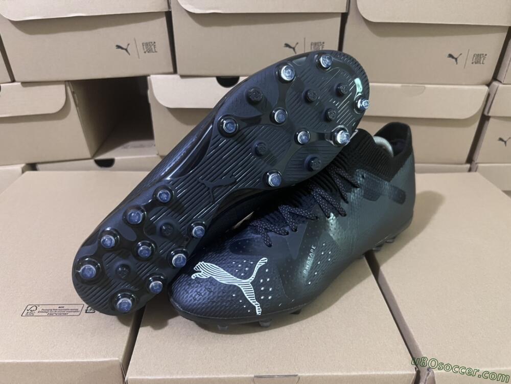 Puma Future Ultimate AG Artificial Grass Soccer Cleats - Black/White