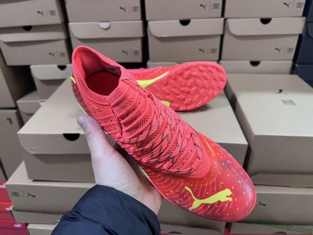 Puma Future Z 1.3 Instinct TF Artificial Turf Soccer Shoes - Orange/Yellow