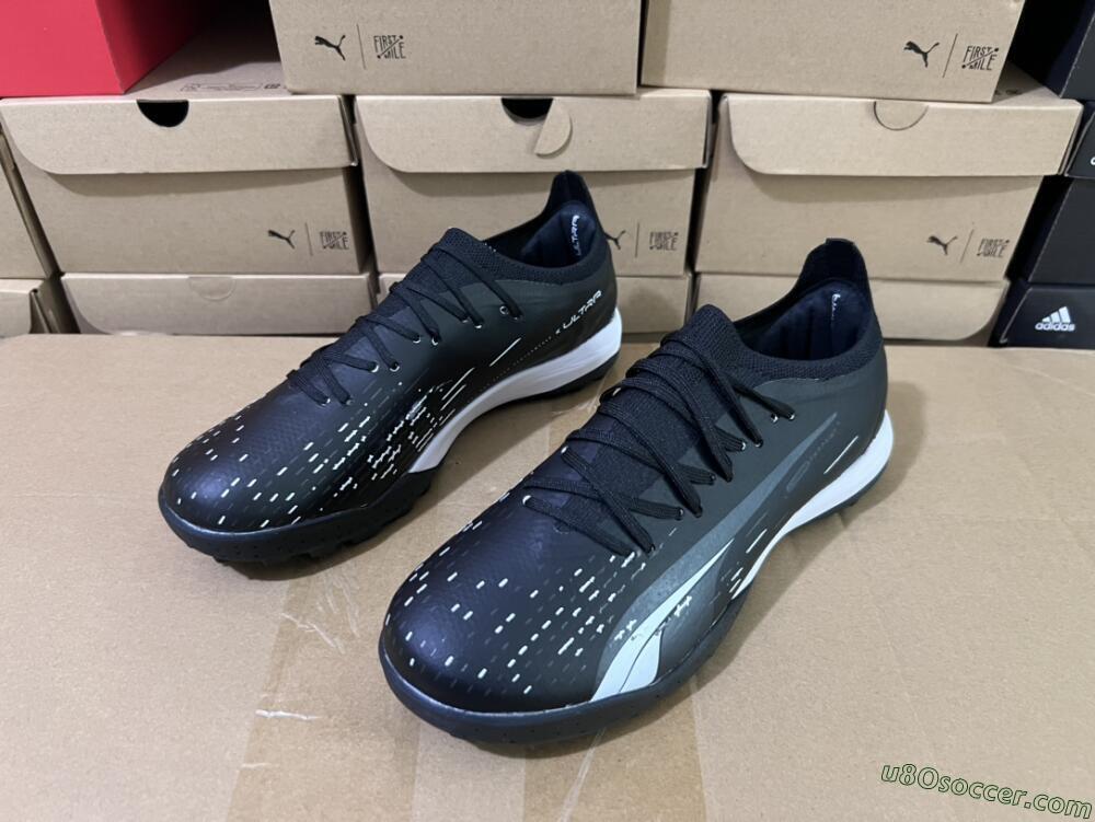 Puma Ultra Ultimate TF Artificial Turf Soccer Shoes - Black/White