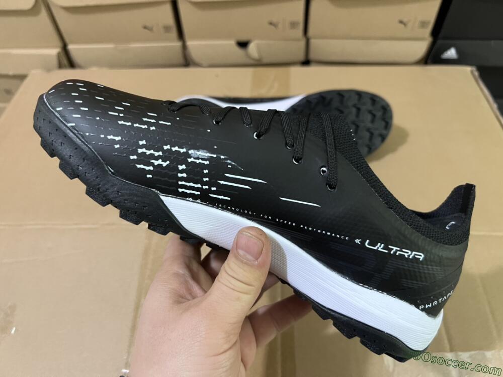 Puma Ultra Ultimate TF Artificial Turf Soccer Shoes - Black/White