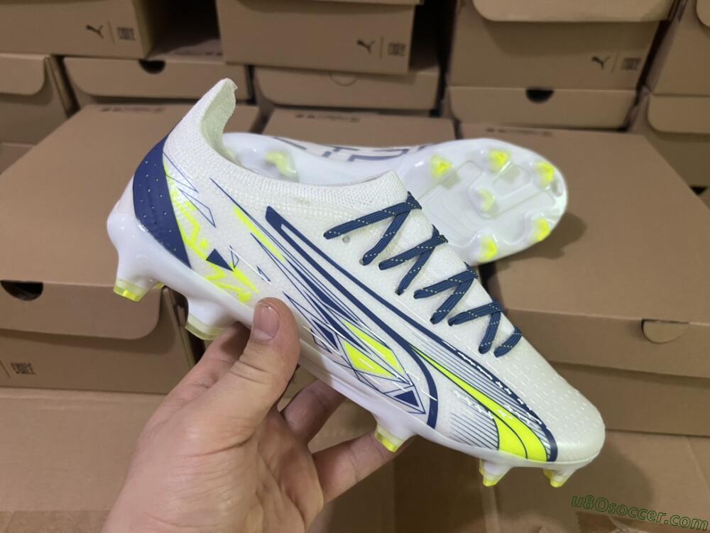 プーマウルトラFG PUMAスパイク「ウルトラ1.4 FG/AG」が登場！ウルトラ1.3から何が