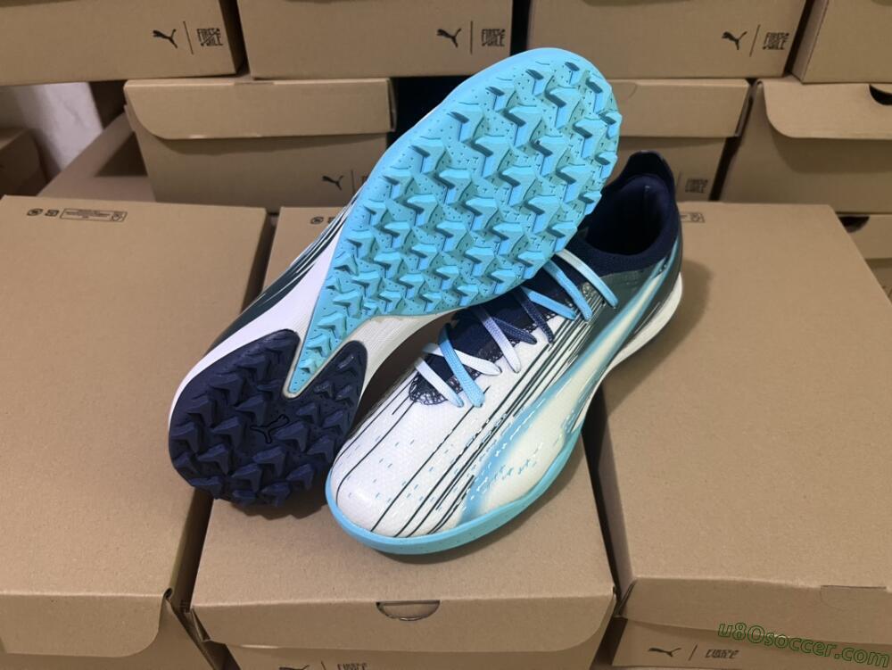 Puma Ultra Ultimate TF Artificial Turf Soccer Shoes - White/Blue/Green