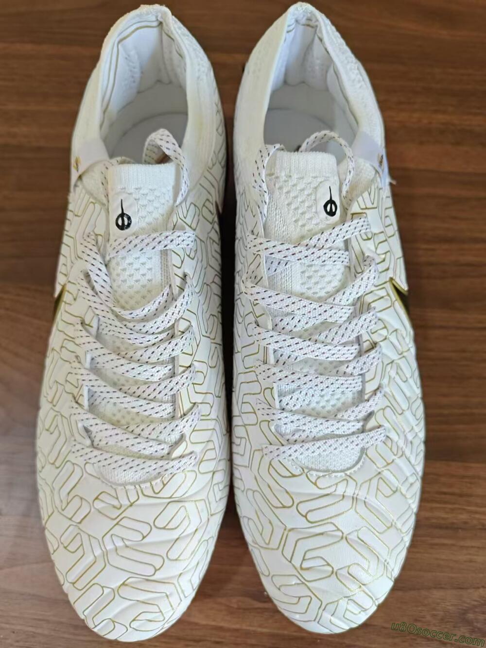 Nike Tiempo Legend 10 Elite FG Firm Ground Soccer Cleats - White/Gold/Black