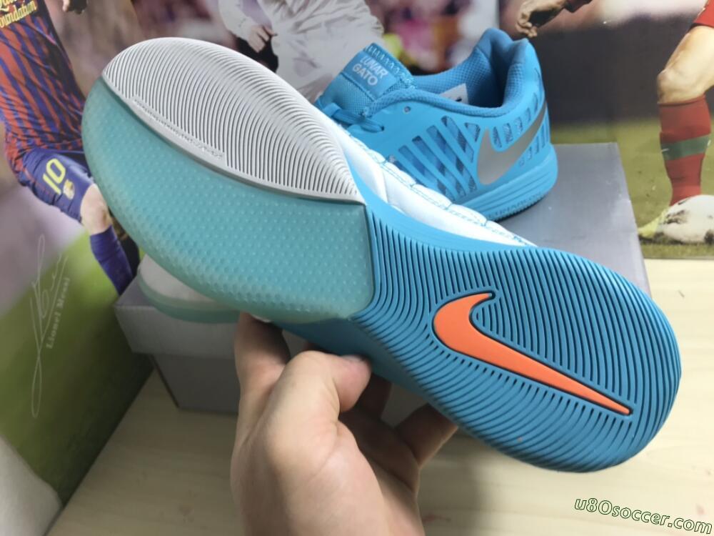 Nike Lunar Gato 2 IC Indoor & Futsal Soccer Shoes - White/Blue/Silver