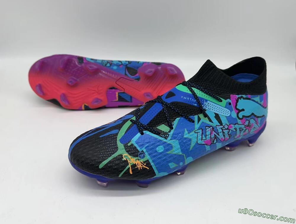 Puma Future Ultimate TF Artificial Turf Soccer Shoes - Black/Pink/Blue