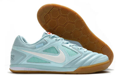 Supreme x Nike SB Gato IC Indoor & Futsal Soccer Shoes - Jade/White/Brown