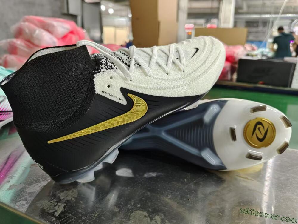 Nike Phantom Luna Elite NU FG Firm Ground Soccer Cleats - White/Black/Gold