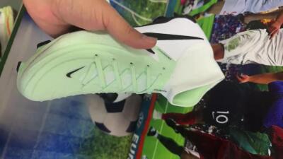 Nike Phantom Luna Elite FG Firm Ground Soccer Cleats - Green/White/Black