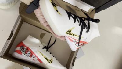Nike Air Zoom Mercurial Superfly 9 Elite IC Indoor & Futsal Soccer Shoes - White/Gold/Red