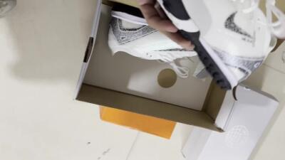 Nike Air Zoom Mercurial Vapor 16 Elite TF Artificial Turf Soccer Shoes - Beige/Black/White