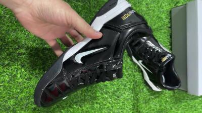 Nike Total 90 II IC Indoor & Futsal Soccer Shoes - Black/White