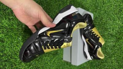 Nike Total 90 III IC Indoor & Futsal Soccer Shoes - Black/Gold