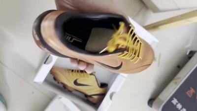 Nike Mercurial Vapor R9 FG Firm Ground Soccer Cleats - Copper/Black/Metallic Copper