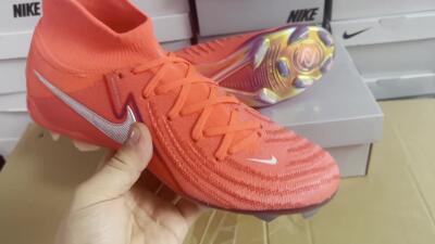 Nike Phantom Luna Elite FG Firm Ground Soccer Cleats - Red/Black/Gold