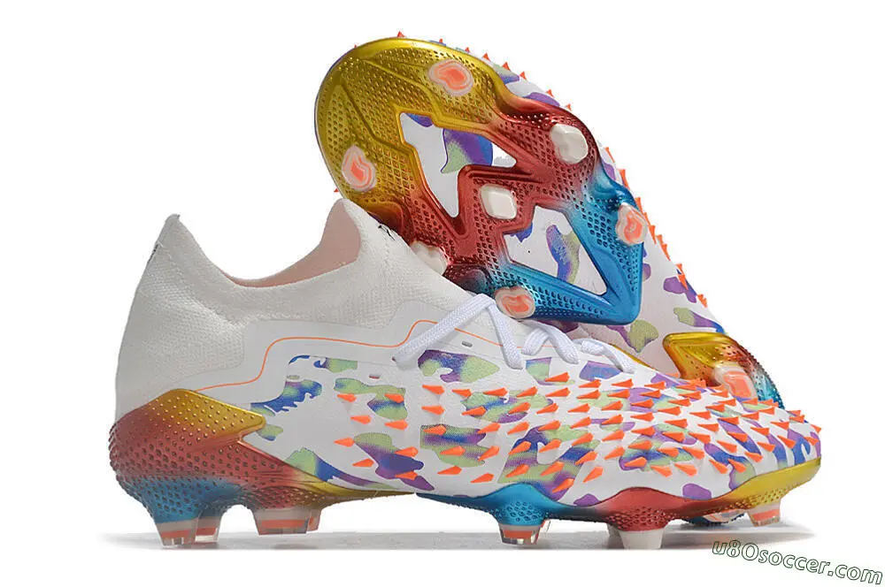 Höchstleistung: Predator Low FG Fußballschuhe für festen