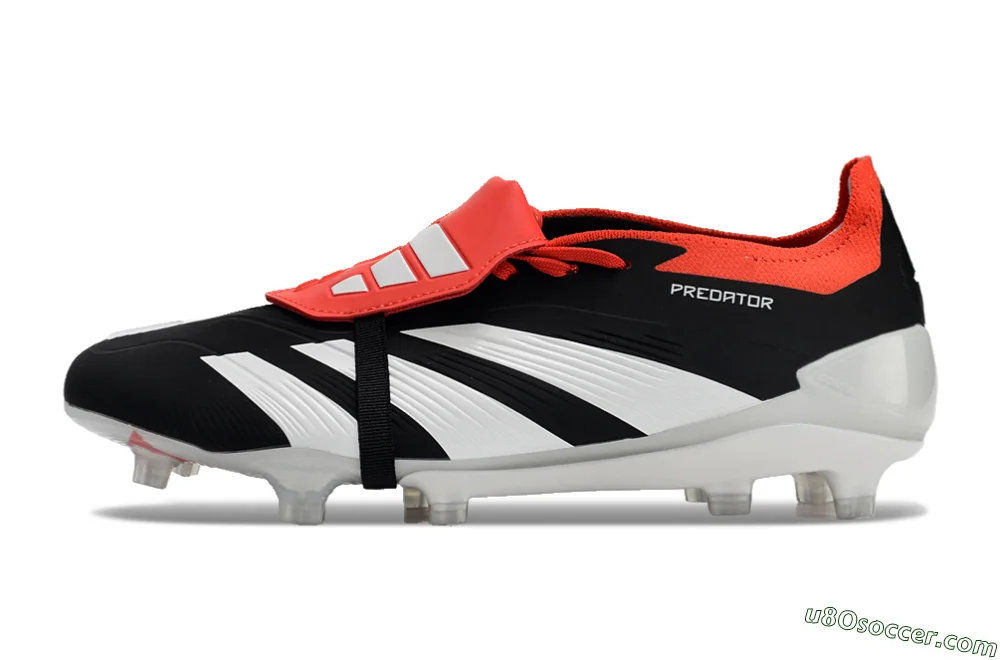 Predator サッカーシューズ ホワイト/レッド/ブラック Predator サッカーシューズ ホワイト/レッド/ブラック